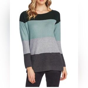 💚 Vince Camuto - NWOT - Green and Grey Crew Neck Sweater - Size: L